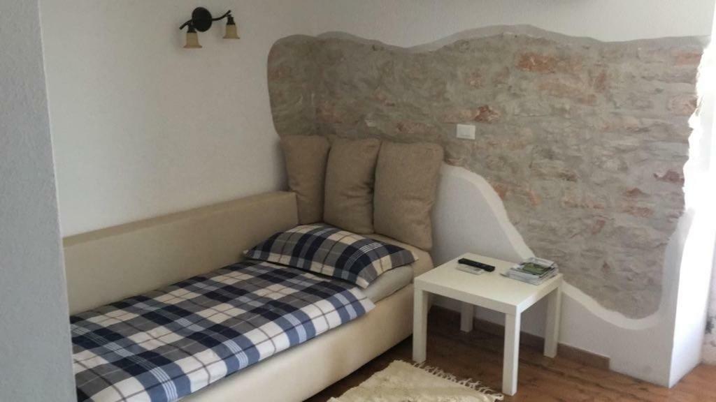 Appartment Hacienda Monica Umago Esterno foto